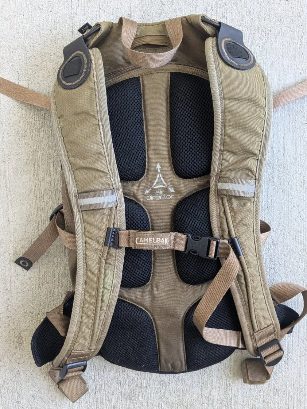 Camelbak Mule Small Backpack Lightweight Tan